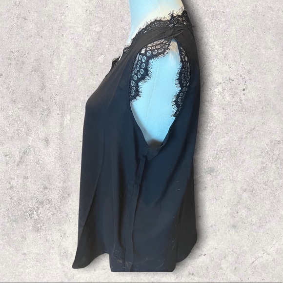 Black Lace Camisole Tank Top - Picture 2 of 6